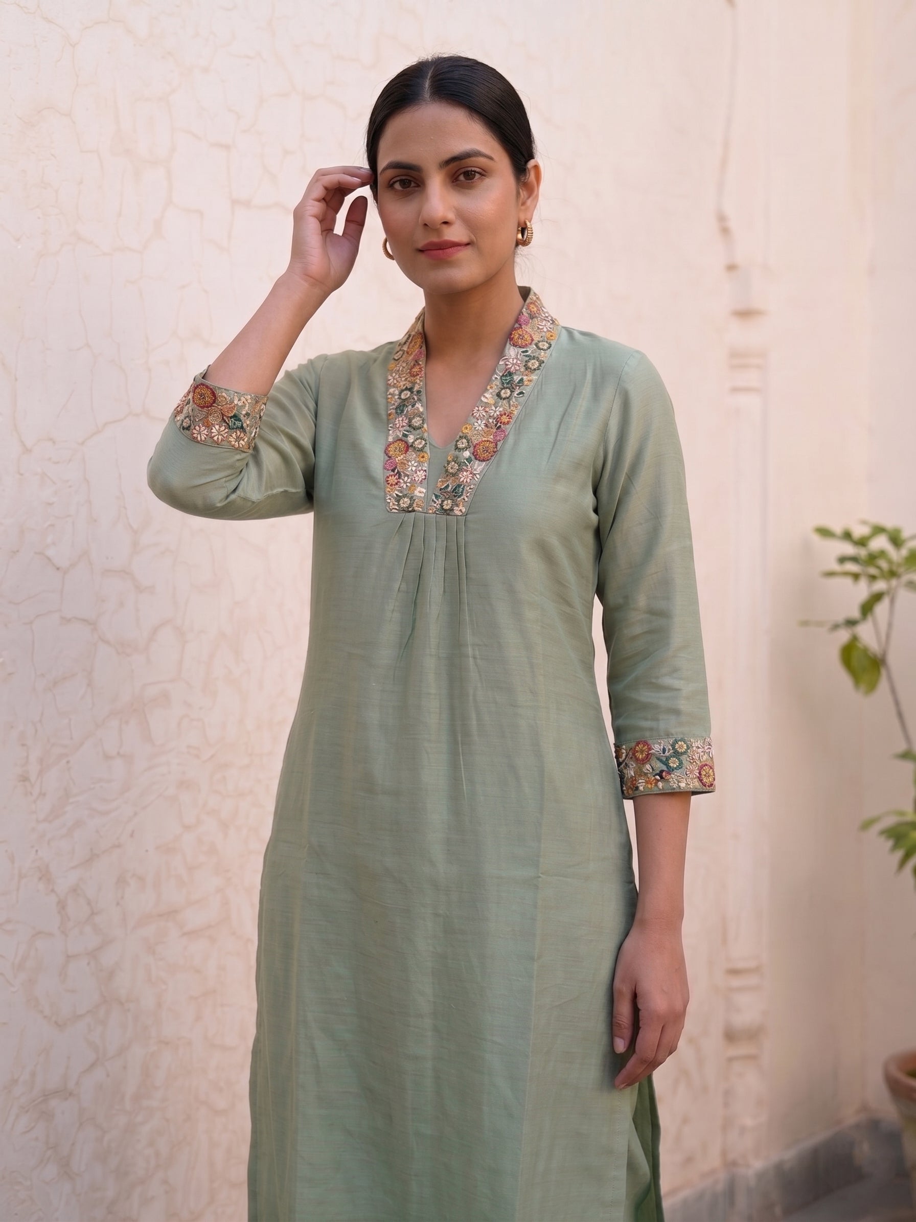 Green kurti