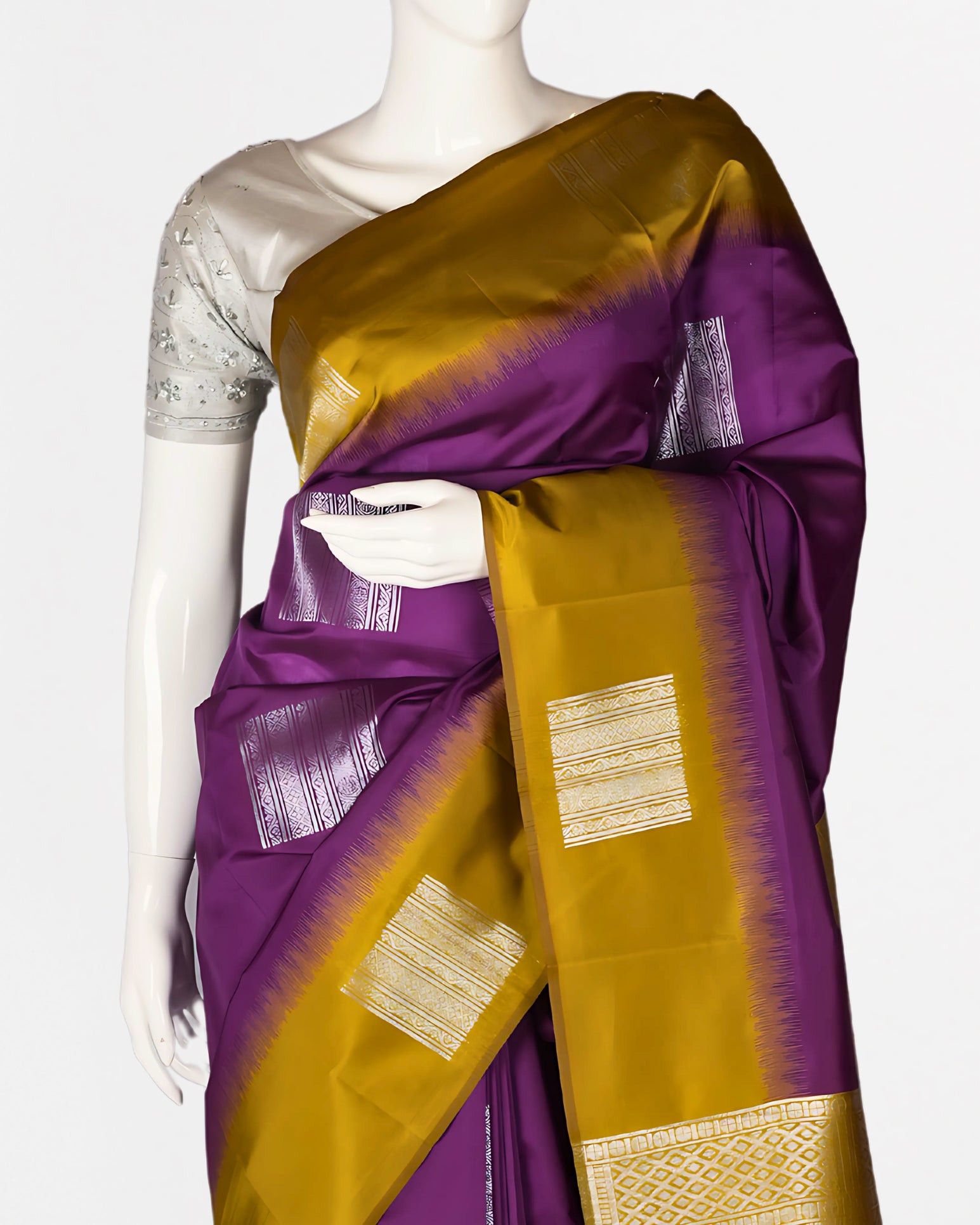 Kubera Pattu Saree