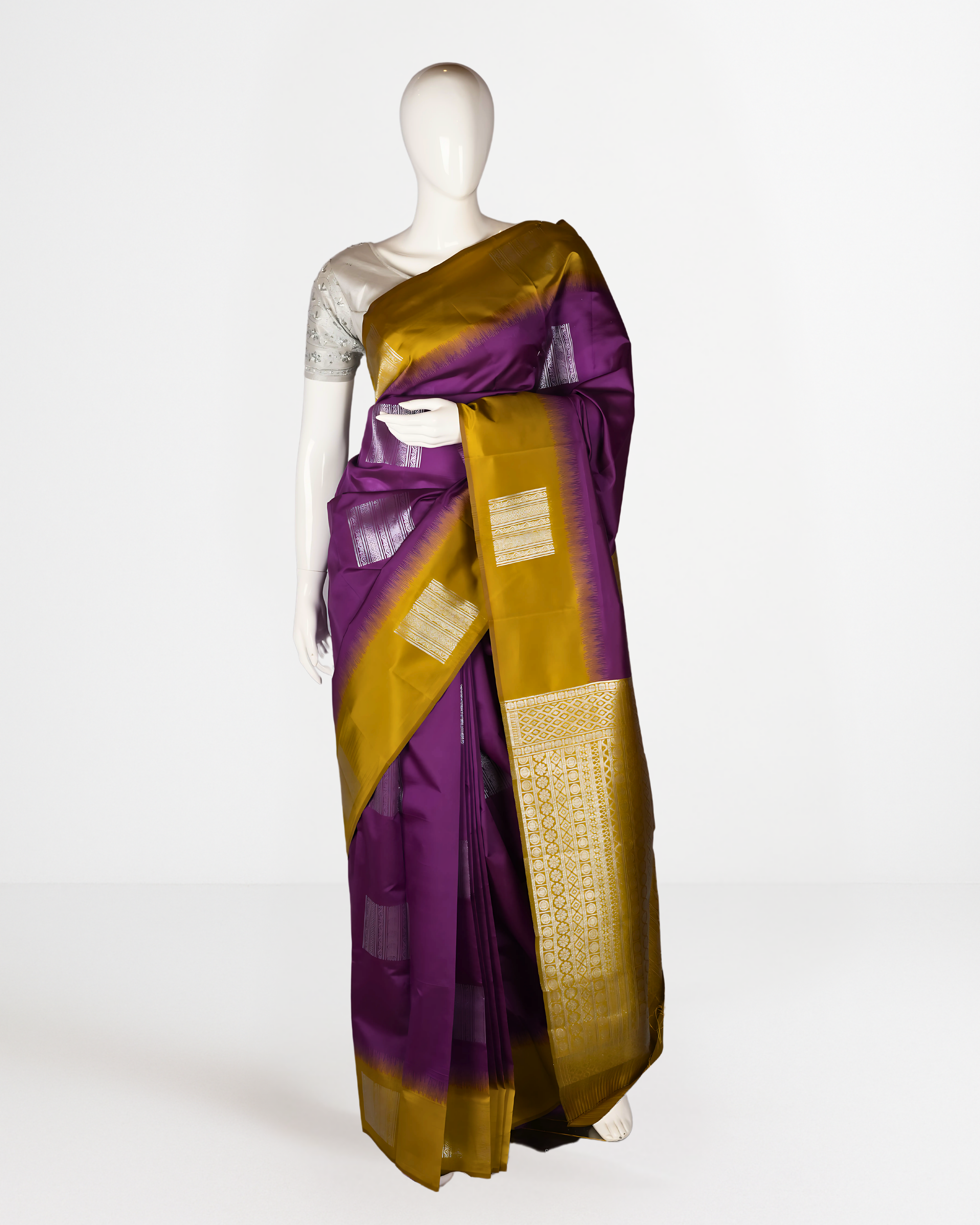 Kubera Pattu Saree