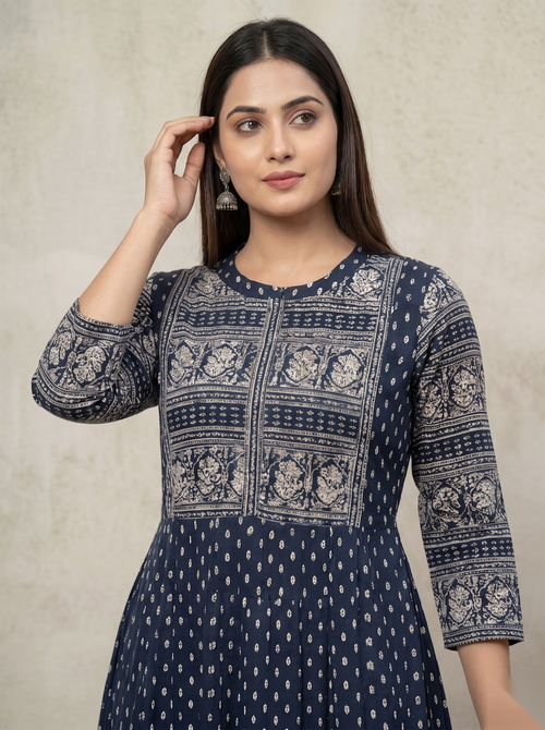 Blue umbrella Long Top